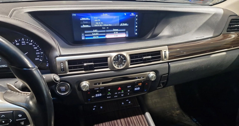 Lexus GS cena 119900 przebieg: 131212, rok produkcji 2017 z Rymanów małe 191